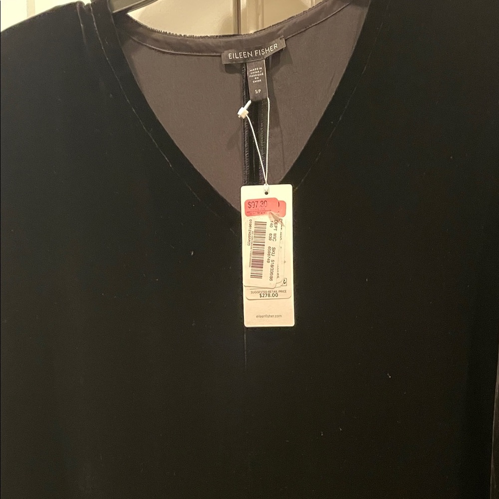 Eileen Fisher  Black velvet V-Neck long sleeves small petite BUT it fits medium